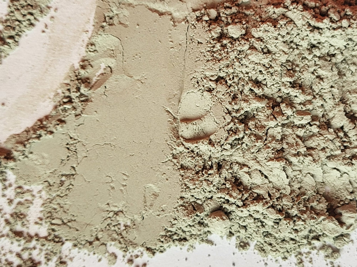 Sample: slate powder